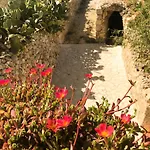 L'gharix Temple Retreat Privat bolig Xagħra