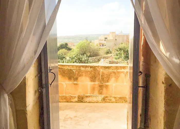 Pansiyon L'gharix Temple Retreat