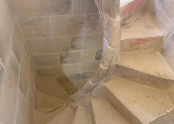 L'gharix Temple Retreat Pansiyon *