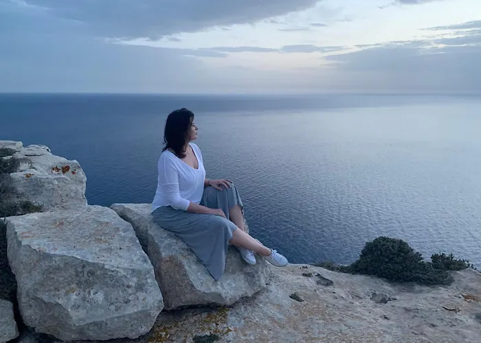 L'gharix Temple Retreat Pansiyon *