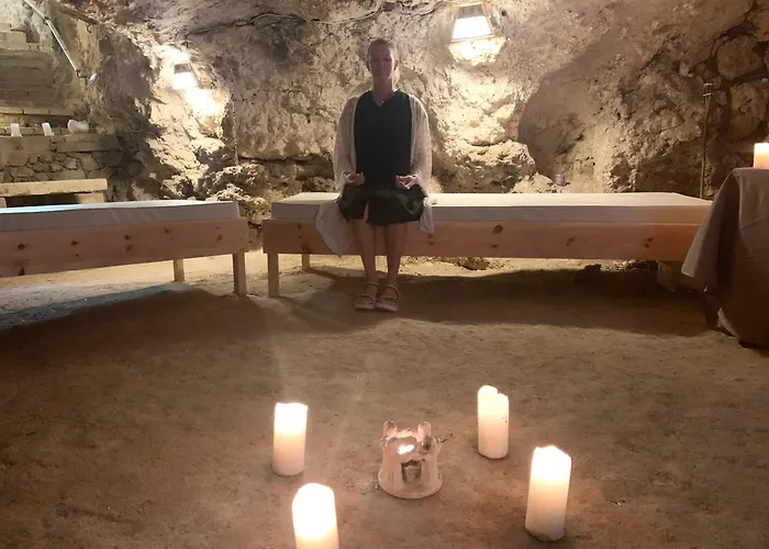 Pansiyon L'gharix Temple Retreat