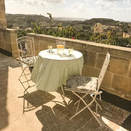L'gharix Temple Retreat Quarto em Acomodações Particulares Xagħra