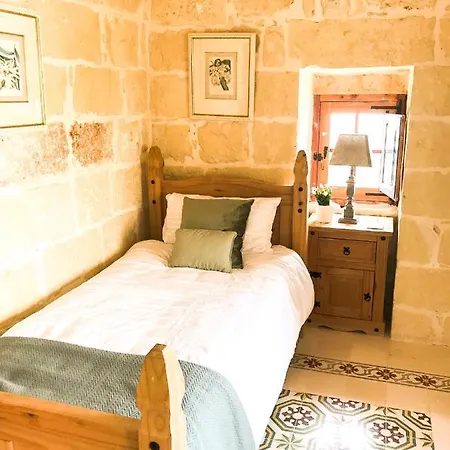 L'gharix Temple Retreat Xagħra