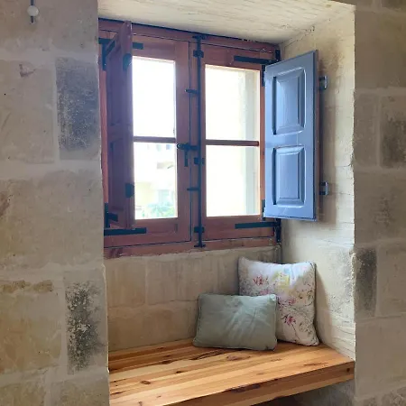 L'gharix Temple Retreat * Xagħra